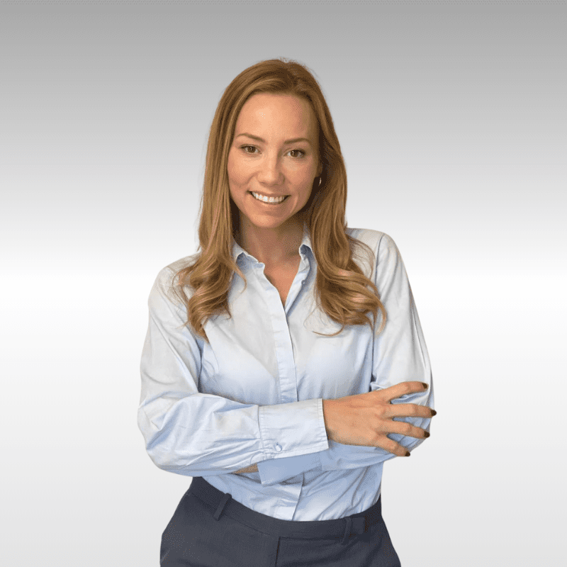 Luna Porter - Directora financiera