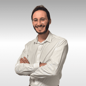 Juan Ruiz, ingeniero